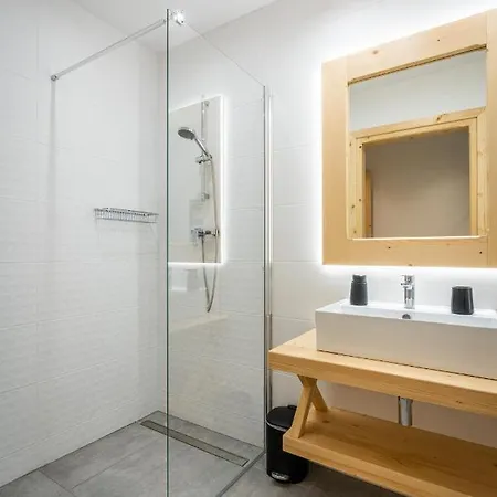 Apartment Bialy Mis Art & Design