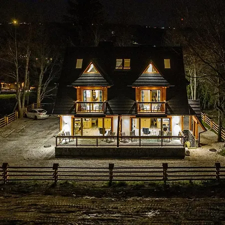 Bialy Mis Art & Design Apartment *