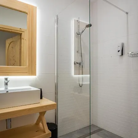 Apartment Bialy Mis Art & Design