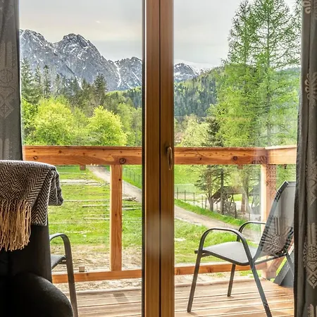 Bialy Mis Art & Design *