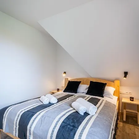 Apartment Bialy Mis Art & Design *