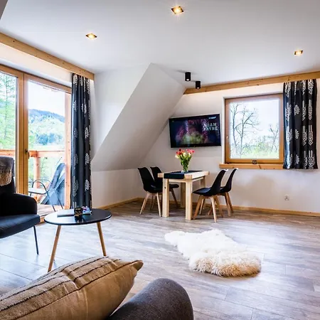 דירה Bialy Mis Art & Design זקופאנה