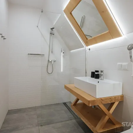 Apartment Bialy Mis Art & Design