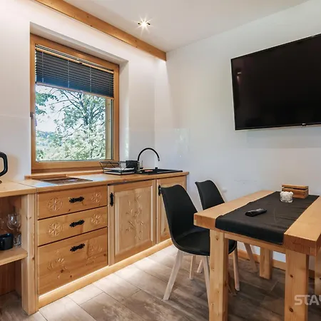 Apartment Bialy Mis Art & Design