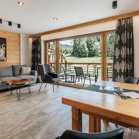 Bialy Mis Art & Design *